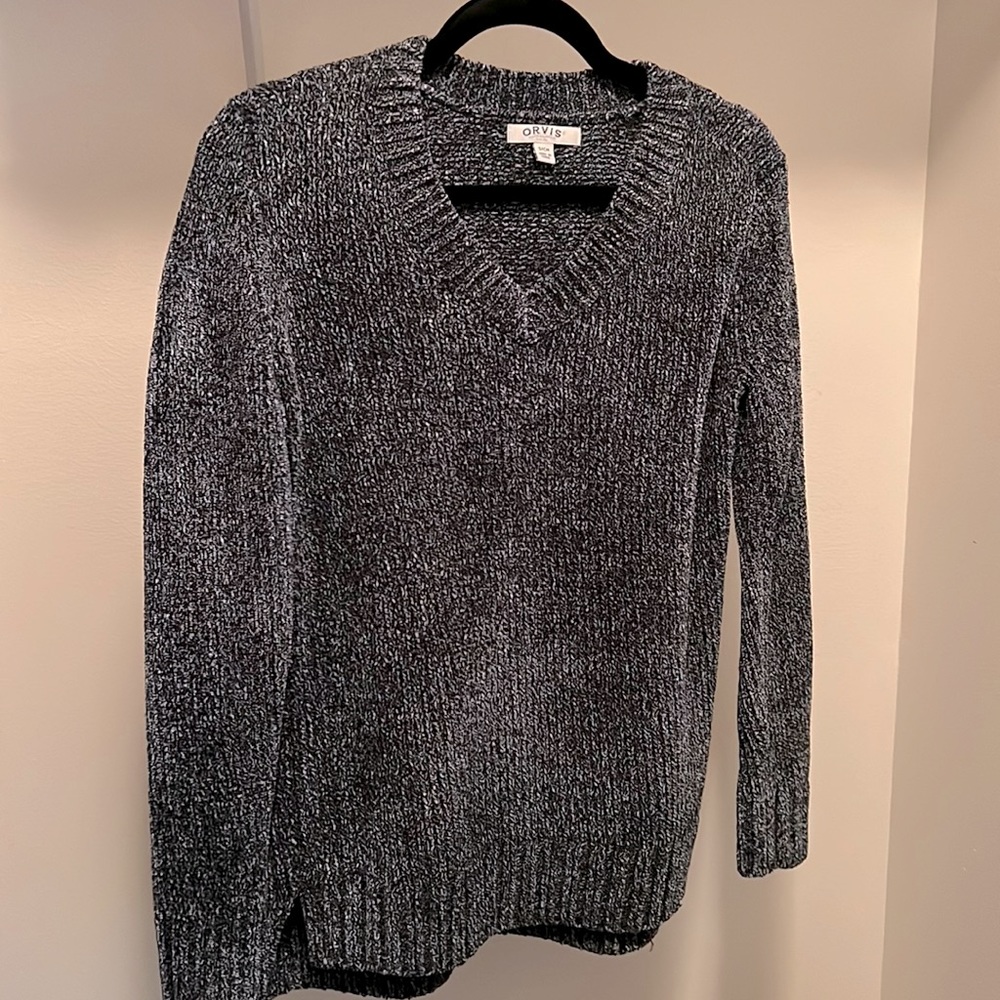 Blue super soft sweater like new!